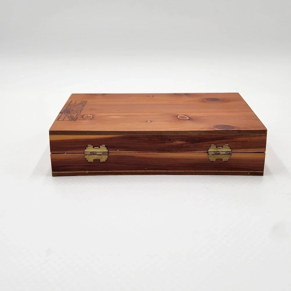 Vintage Memorial Holy Bible Cedar Box Allied‎ Industrial Workers Union Local 428